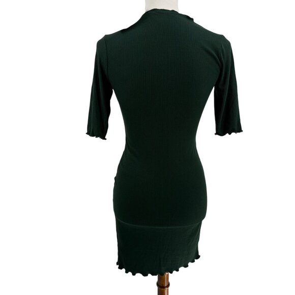 Heart & Hips Womens S Ribbed Green Dress W/ Rose Embroidery & Scalloped Hem - Picture 2 of 11